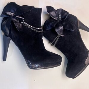 Marino Fabiani Made in Italy Black Stiletto Heeled Boots with flower detail